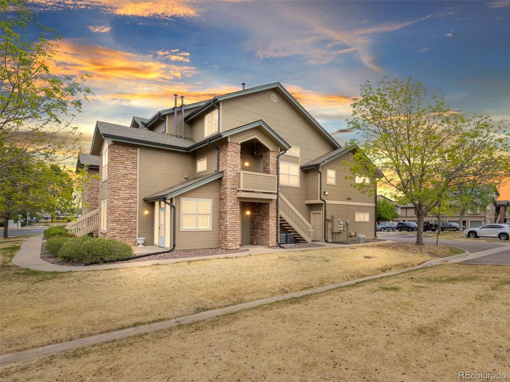 2858 W Centennial Drive F, Littleton, CO 80123