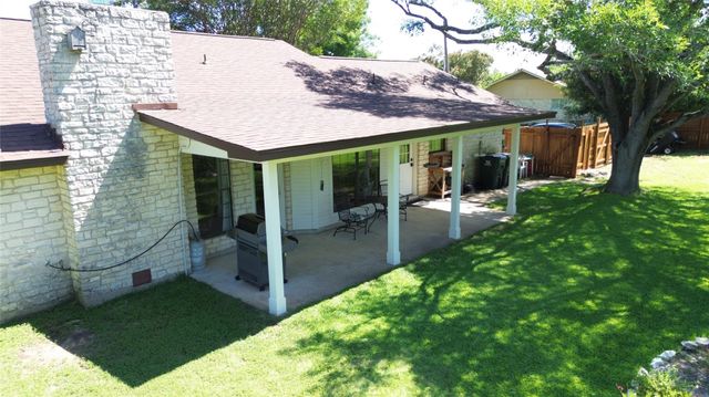 3804 Oak Meadow DR, Round Rock, TX 78681