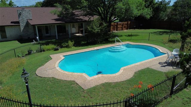 3804 Oak Meadow DR, Round Rock, TX 78681