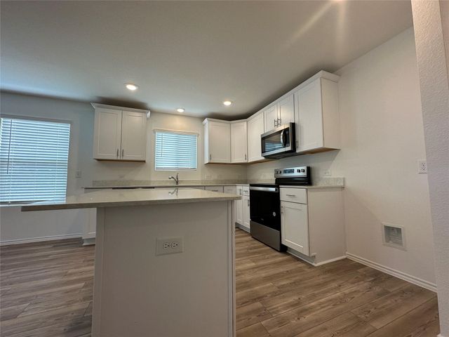 2533 Creekbend Lane, Denton, TX 76208