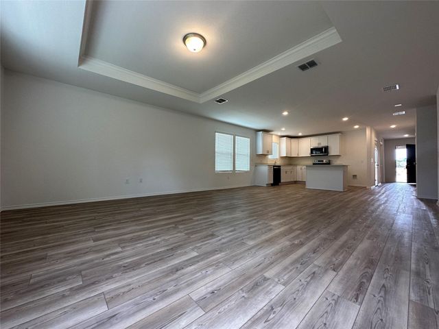 2533 Creekbend Lane, Denton, TX 76208