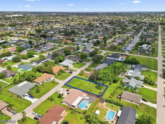 1221 SE 23rd AVE, Cape Coral, FL 33990