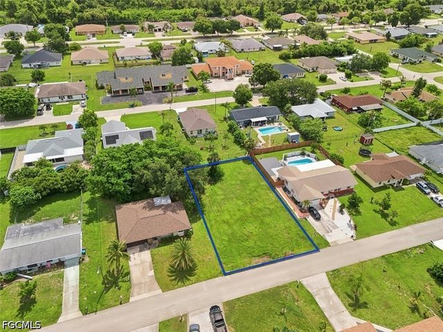 1221 SE 23rd AVE, Cape Coral, FL 33990