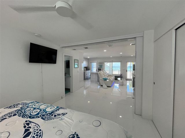 310 S Broadwalk 3b, Hollywood, FL 33019