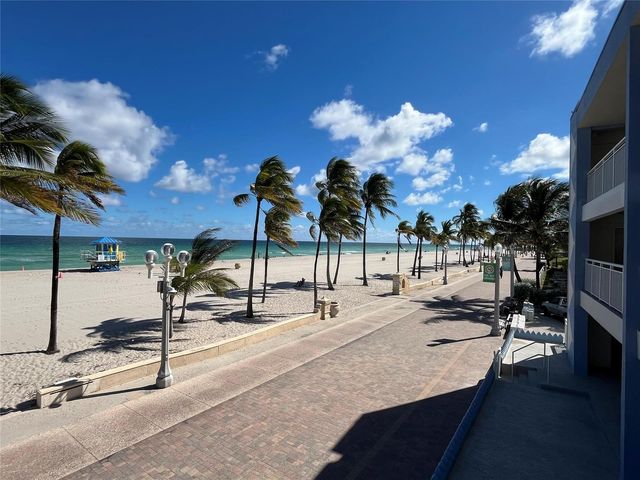 310 S Broadwalk 3b, Hollywood, FL 33019
