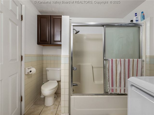 118 Maroney Lane, Belle, WV 25015