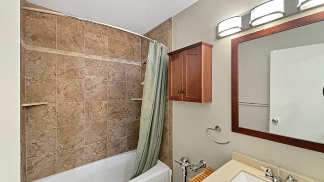 3550 N Lake Shore Drive 1514, Chicago, IL 60657