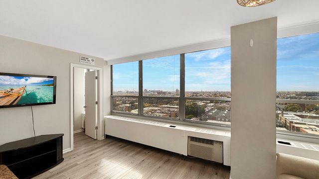 3550 N Lake Shore Drive 1514, Chicago, IL 60657