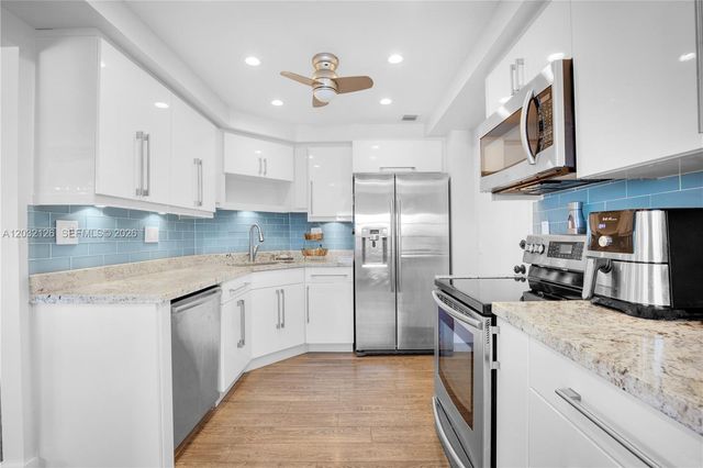 2500 E Las Olas Boulevard 408, Fort Lauderdale, FL 33301