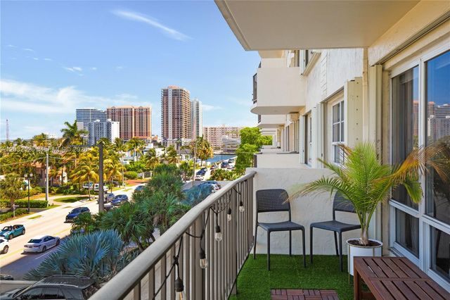2500 E Las Olas Boulevard 408, Fort Lauderdale, FL 33301