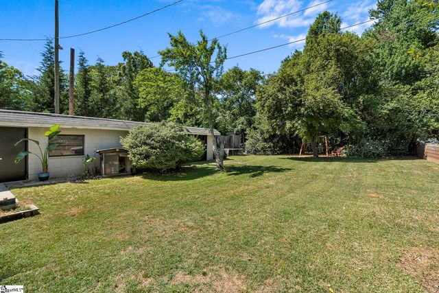 2615 E North Avenue, Anderson, SC 29625
