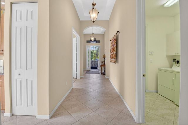 9571 Isles Cay Drive, Delray Beach, FL 33446