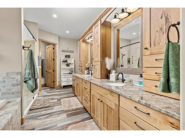 4033 Backbone Dr, Loveland, CO 80538