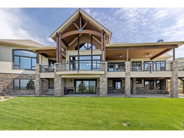 4033 Backbone Dr, Loveland, CO 80538