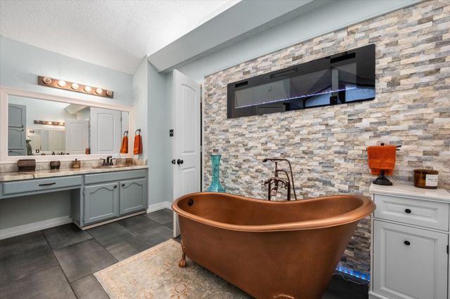 5197 Zion Hill Road, Weatherford, TX 76088