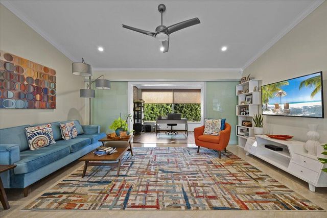 102 Doe Trail, Jupiter, FL 33458