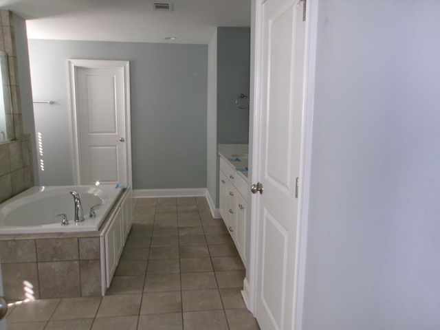 225 Puent, Dothan, AL 36301