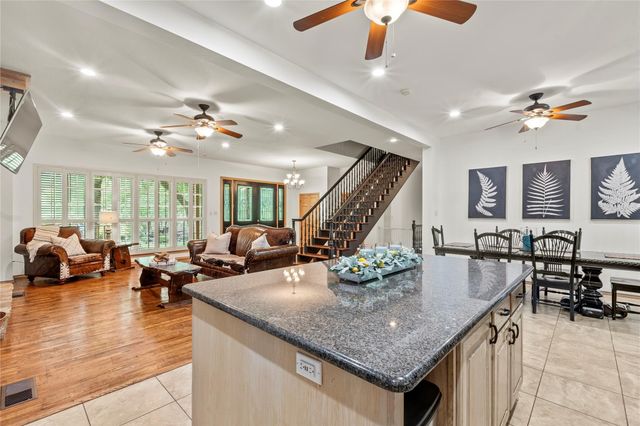 1036 Private Road 8905, Canton, TX 75103