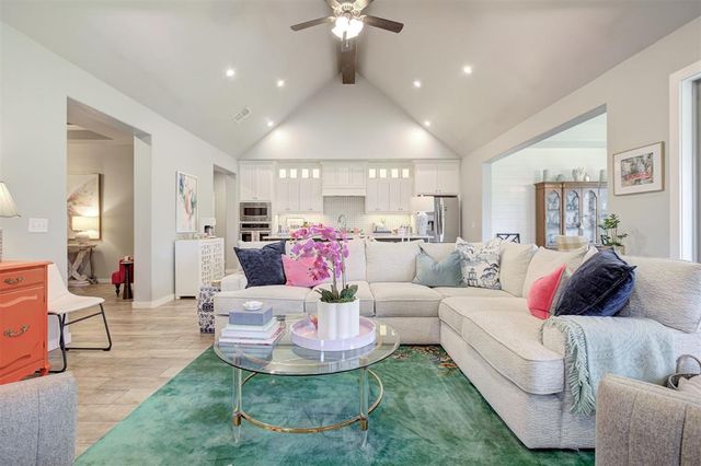 19104 Windy Way Road, Edmond, OK 73012