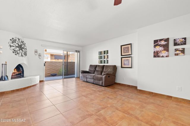 7863 E 3rd Street, Tucson, AZ 85710