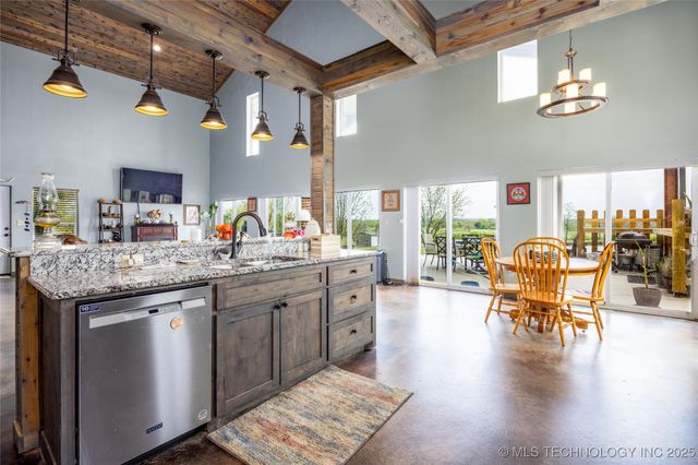 3633 Sawmill, Caddo, OK 74729