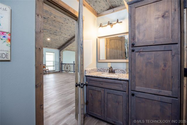 3633 Sawmill, Caddo, OK 74729