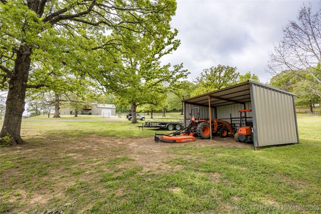3633 Sawmill, Caddo, OK 74729