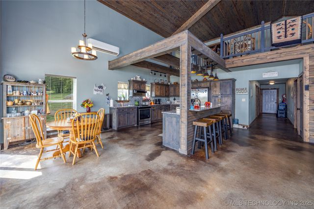 3633 Sawmill, Caddo, OK 74729