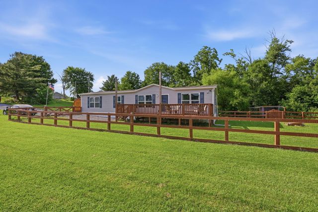 107 Hawthorne Street, Glencoe, KY 41046