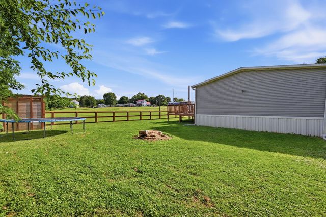 107 Hawthorne Street, Glencoe, KY 41046
