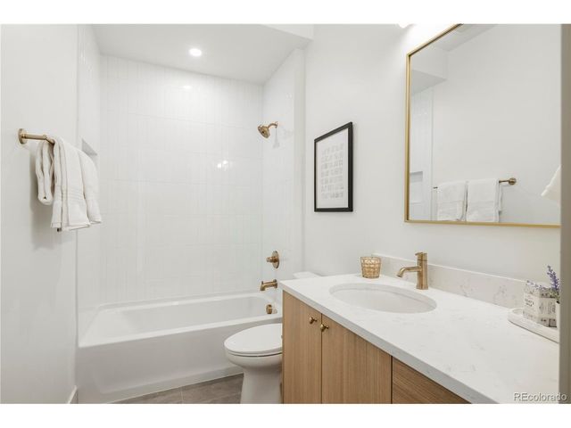 1230 N ZENOBIA St 2, Denver, CO 80204