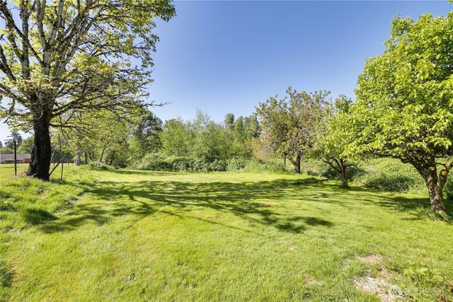 2421 98th Avenue Ct E, Edgewood, WA 98371