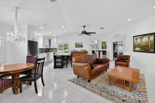12806 Hampton Lakes Circle, Boynton Beach, FL 33436