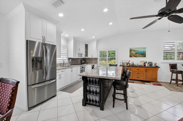 12806 Hampton Lakes Circle, Boynton Beach, FL 33436