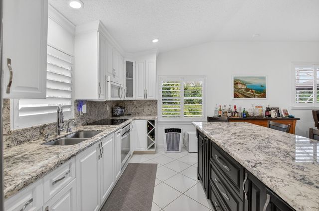 12806 Hampton Lakes Circle, Boynton Beach, FL 33436