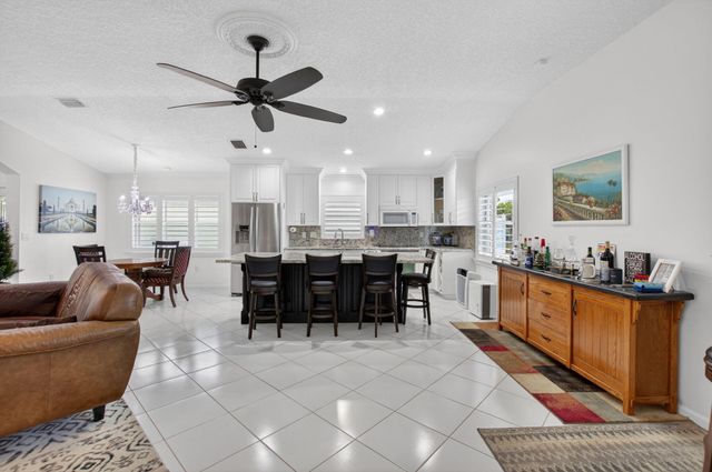 12806 Hampton Lakes Circle, Boynton Beach, FL 33436