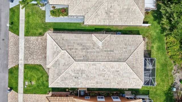 12806 Hampton Lakes Circle, Boynton Beach, FL 33436