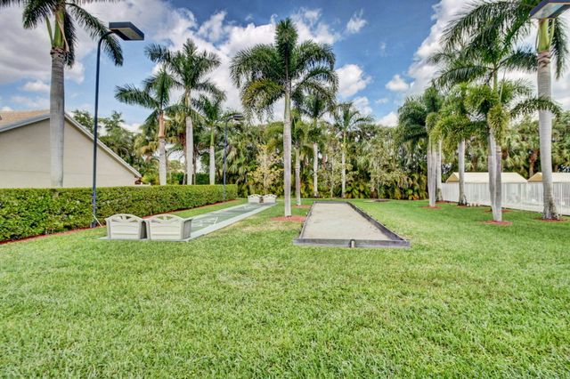 12806 Hampton Lakes Circle, Boynton Beach, FL 33436