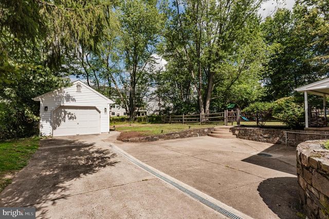 244 PARK RD, Ambler, PA 19002
