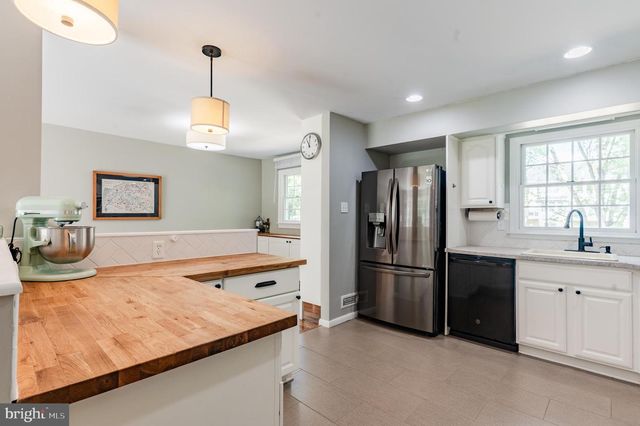 244 PARK RD, Ambler, PA 19002
