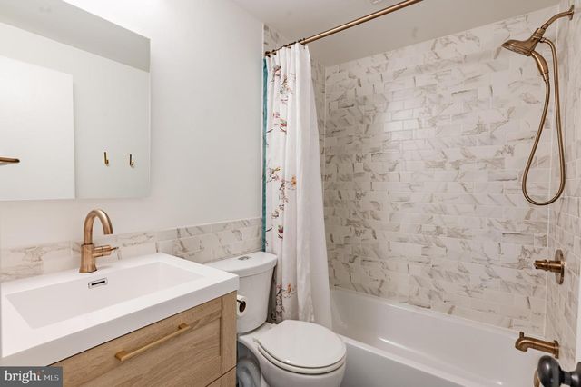 244 PARK RD, Ambler, PA 19002