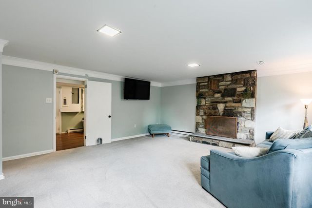 244 PARK RD, Ambler, PA 19002