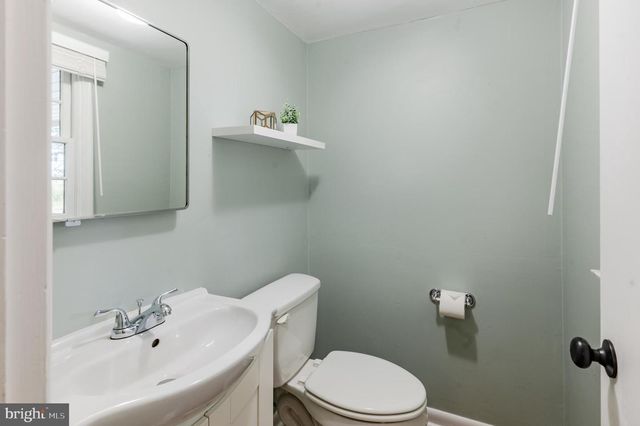 244 PARK RD, Ambler, PA 19002