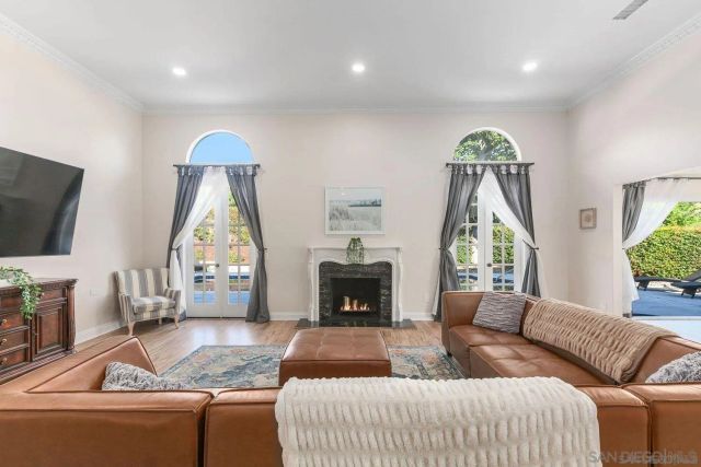 9431 W Lilac Rd, Escondido, CA 92026