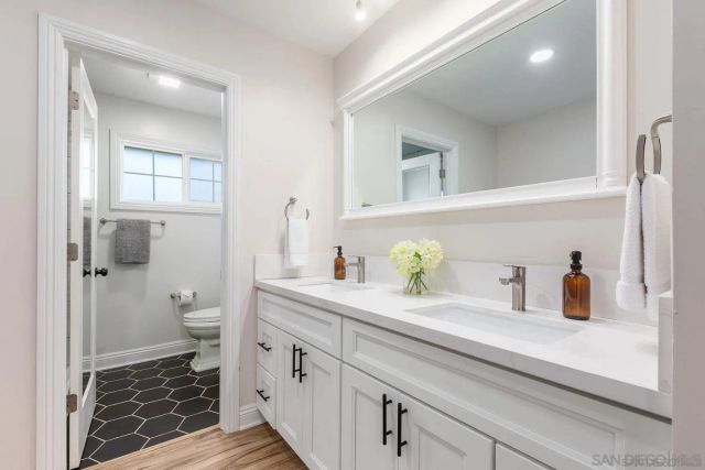 9431 W Lilac Rd, Escondido, CA 92026