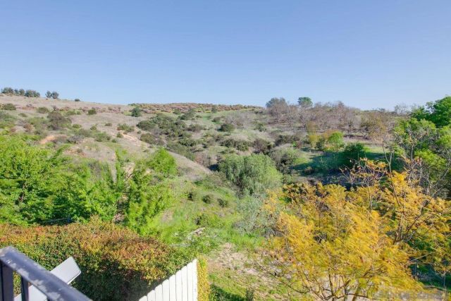 9431 W Lilac Rd, Escondido, CA 92026