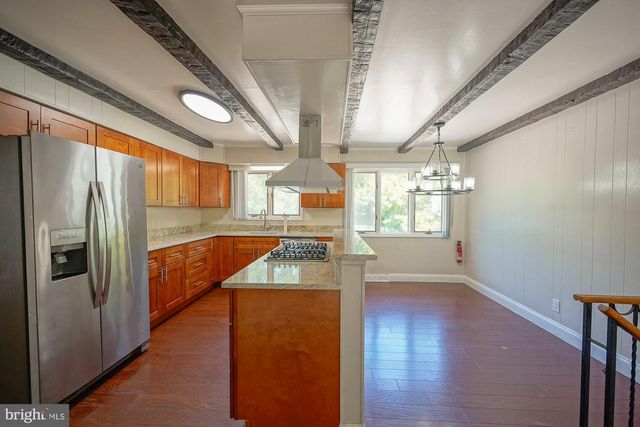 701 CRESTBROOK AVE, Cherry Hill, NJ 08003