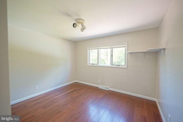 701 CRESTBROOK AVE, Cherry Hill, NJ 08003
