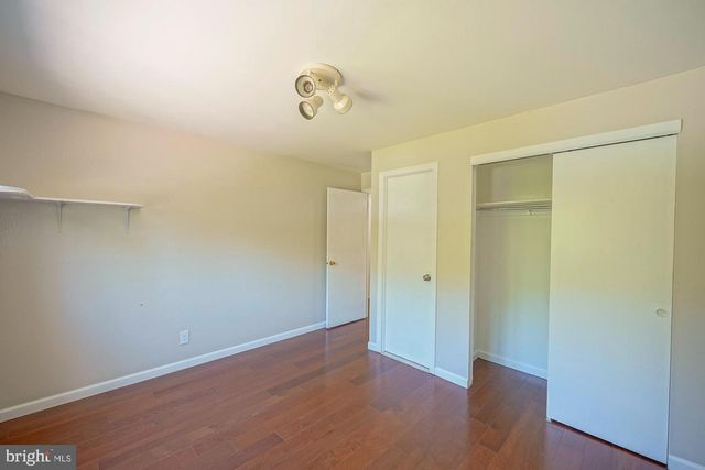 701 CRESTBROOK AVE, Cherry Hill, NJ 08003