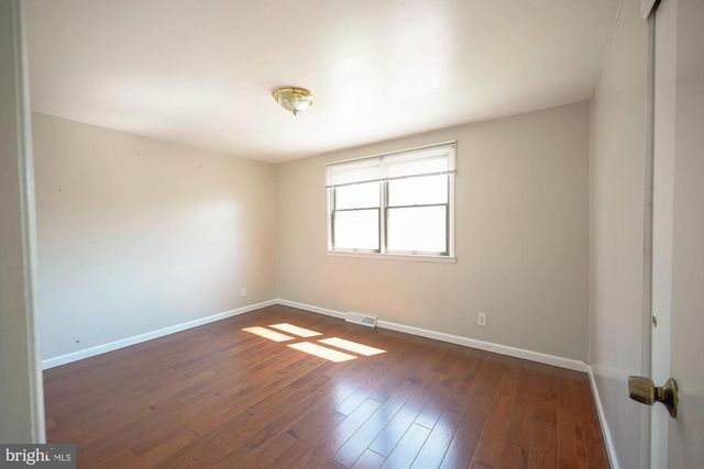701 CRESTBROOK AVE, Cherry Hill, NJ 08003